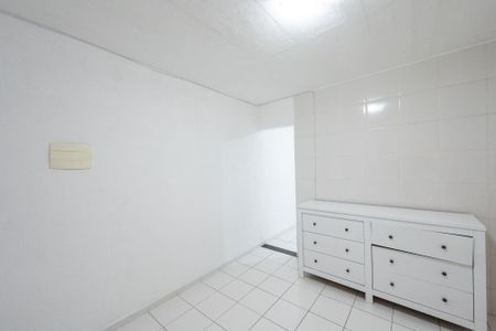 Sala de kitnet/studio para alugar com 1 quarto, 25m² em Vila Clementino, São Paulo