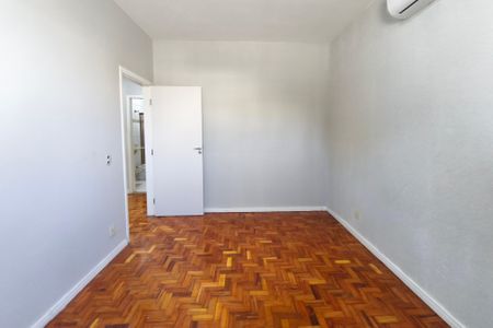 Quarto 2 de casa para alugar com 3 quartos, 100m² em Jardim Carlos Lourenço, Campinas