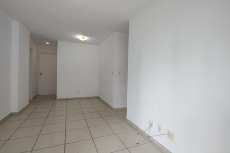Sala de apartamento para alugar com 2 quartos, 65m² em Barra Olímpica, Rio de Janeiro