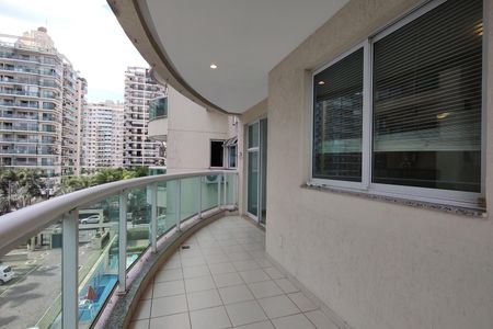 Varanda de apartamento para alugar com 2 quartos, 65m² em Barra Olímpica, Rio de Janeiro