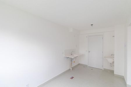 Apartamento para alugar com 38m², 2 quartos e sem vaga Apartamento para alugar com 38m², 2 quartos e sem vagaCozinha e Área de Serviço