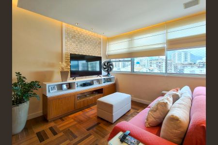 Sala de apartamento à venda com 3 quartos, 140m² em Tijuca, Rio de Janeiro