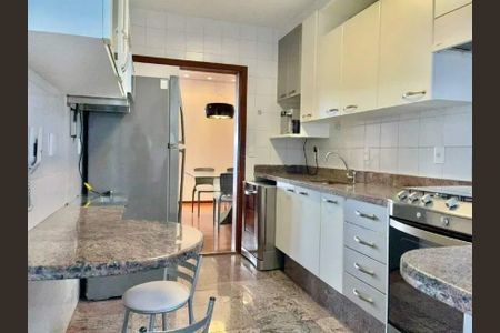 Cozinha de apartamento para alugar com 3 quartos, 130m² em Anchieta, Belo Horizonte