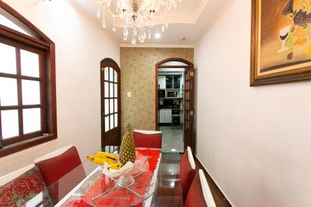 Sala de Jantar de casa à venda com 4 quartos, 250m² em Vila Nova Savoia, São Paulo