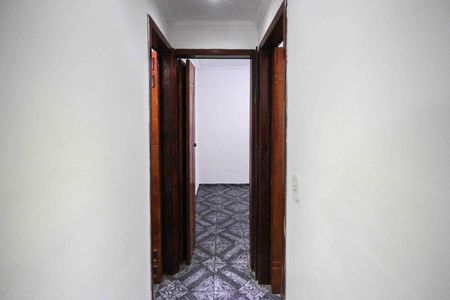 Corredor de apartamento para alugar com 2 quartos, 52m² em Cidade Satelite Santa Barbara, São Paulo