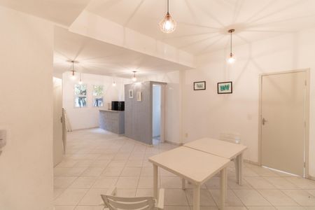 Apartamento para alugar com 60m², 2 quartos e 2 vagas Apartamento para alugar com 60m², 2 quartos e 2 vagasSalão de Festas