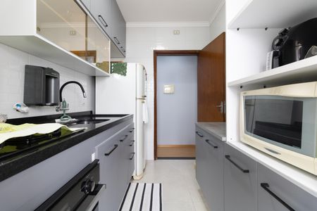 Apartamento para alugar com 60m², 2 quartos e 2 vagas Apartamento para alugar com 60m², 2 quartos e 2 vagasCozinha