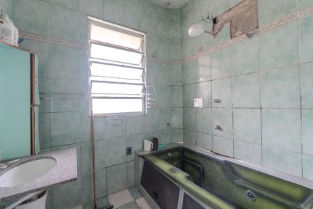 Banheiro de apartamento à venda com 1 quarto, 74m² em Bela Vista, São Paulo