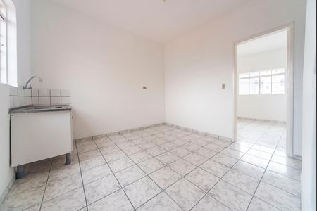 Sala e Cozinha  de casa para alugar com 1 quarto, 45m² em Parque das Nações, Santo André