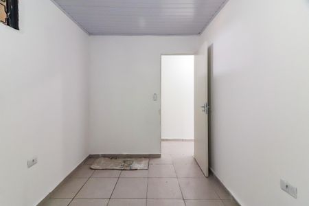 Quarto 1 de apartamento para alugar com 2 quartos, 35m² em Vila Dalva, São Paulo
