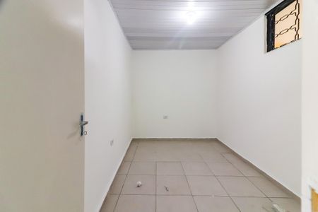 Quarto 1 de apartamento para alugar com 2 quartos, 35m² em Vila Dalva, São Paulo