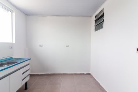 Sala/Cozinha de apartamento para alugar com 2 quartos, 35m² em Vila Dalva, São Paulo