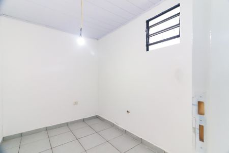 Quarto 2 de apartamento para alugar com 2 quartos, 32m² em Vila Dalva, São Paulo