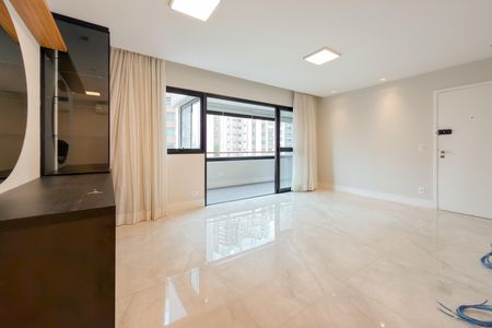 Sala de apartamento à venda com 3 quartos, 117m² em Jardim Vila Mariana, São Paulo