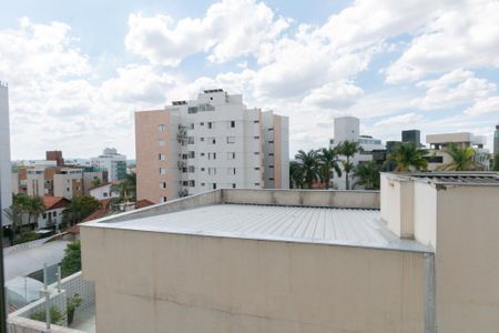 Apartamento à venda com 148m², 4 quartos e 3 vagas
