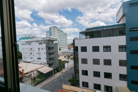 Apartamento à venda com 148m², 4 quartos e 3 vagas