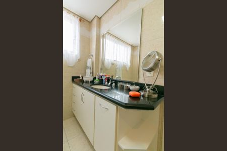 Apartamento à venda com 148m², 4 quartos e 3 vagas