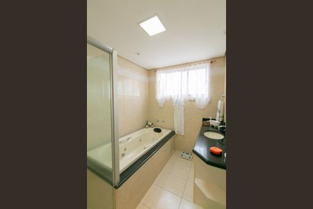 Apartamento à venda com 148m², 4 quartos e 3 vagas