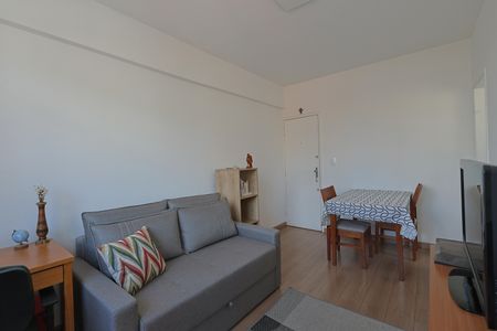 Sala de apartamento à venda com 1 quarto, 40m² em Carmo, Belo Horizonte