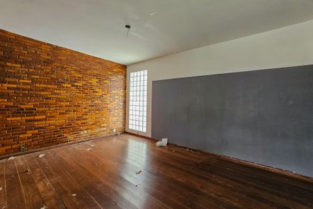 Sala de casa à venda com 3 quartos, 288m² em Padre Eustáquio, Belo Horizonte