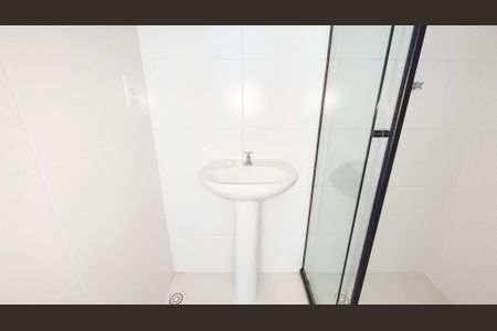 Banheiro de kitnet/studio à venda com 1 quarto, 30m² em Parada Inglesa, São Paulo