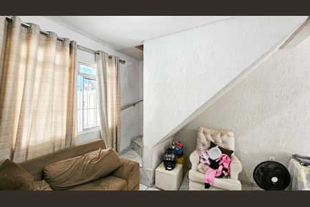 Sala de casa à venda com 3 quartos, 121m² em São Pedro, Osasco