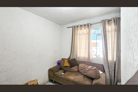 Sala de casa à venda com 3 quartos, 121m² em São Pedro, Osasco