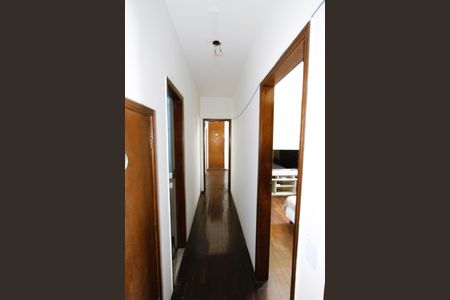 Corredor de apartamento à venda com 4 quartos, 126m² em Coração Eucarístico, Belo Horizonte