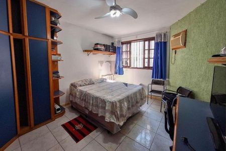 Casa à venda com 4 quartos, 215m² em Engenho do Mato, Niterói