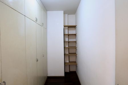 Apartamento para alugar com 157m², 4 quartos e 3 vagasQuarto de Serviço