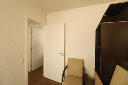 Quarto 1 de apartamento para alugar com 2 quartos, 43m² em Sarandi, Porto Alegre