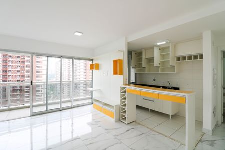 Apartamento à venda com 1 quarto, 58m² em Santo Amaro, São Paulo