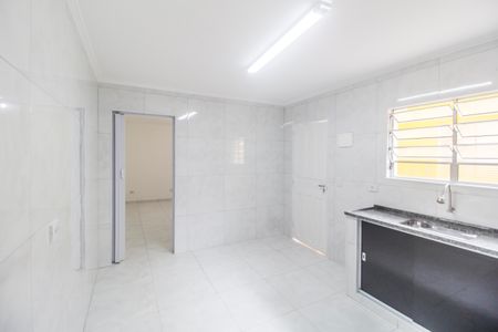 Sala/Cozinha de apartamento para alugar com 1 quarto, 30m² em Vila Santa Terezinha, Carapicuíba