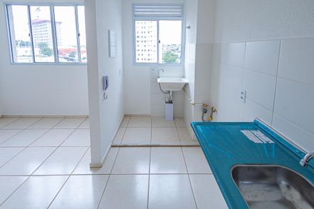 cozinha de apartamento para alugar com 2 quartos, 44m² em Mantiqueira, Belo Horizonte