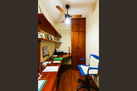 Escritório de apartamento para alugar com 2 quartos, 60m² em Parque Assuncao, Taboão da Serra