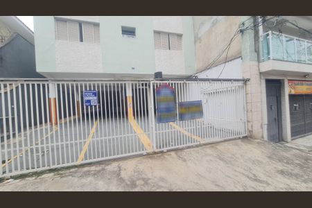 Apartamento para alugar com 60m², 1 quarto e 1 vaga Apartamento para alugar com 60m², 1 quarto e 1 vagaFachada do imóvel com placa QuintoAndar