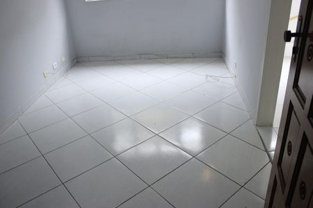 Sala  de apartamento para alugar com 1 quarto, 60m² em Jardim Vila Galvao, Guarulhos