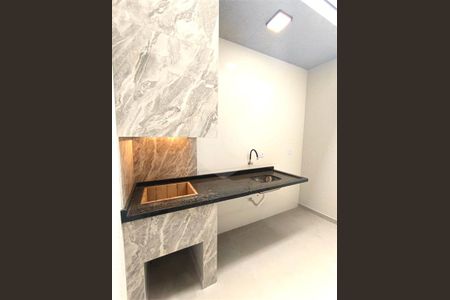 Casa à venda com 3 quartos, 120m² em Vila Frugoli, São Paulo