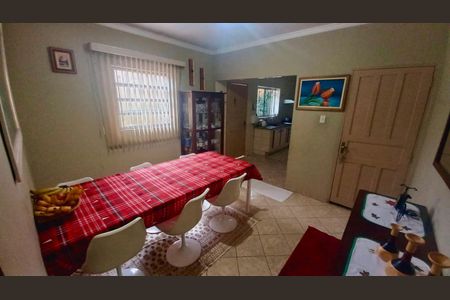 Casa à venda com 3 quartos, 233m² em Ferrazópolis, São Bernardo do Campo