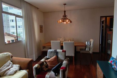 Apartamento à venda com 3 quartos, 106m² em Santa Efigênia, Belo Horizonte