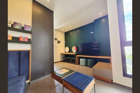 Apartamento à venda com 2 quartos, 53m² em Santa Efigênia, Belo Horizonte