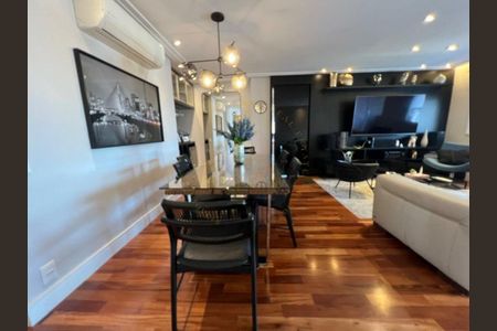 Apartamento à venda com 3 quartos, 118m² em Campo Belo, São Paulo