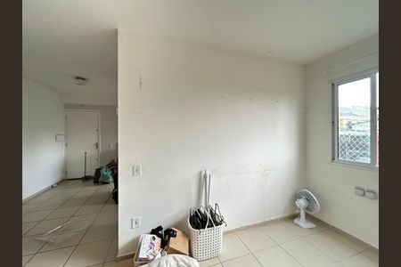 Sala  de apartamento para alugar com 2 quartos, 42m² em Vila Nina, São Paulo