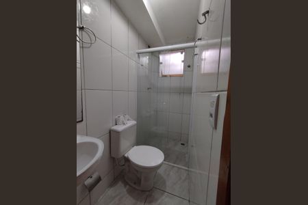 Banheiro - torneira de casa para alugar com 1 quarto, 32m² em Vila Caraguata, São Paulo