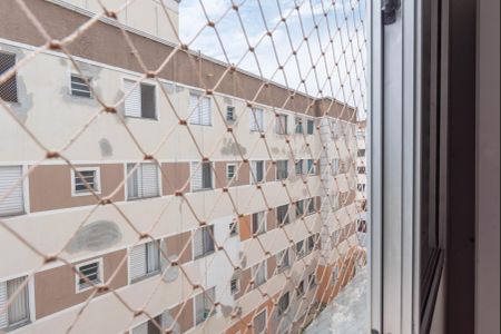 Apartamento à venda com 45m², 2 quartos e 1 vaga Apartamento à venda com 45m², 2 quartos e 1 vagaVista do Quarto 2