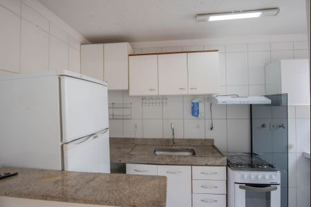 Apartamento à venda com 45m², 2 quartos e 1 vaga Apartamento à venda com 45m², 2 quartos e 1 vagaCozinha