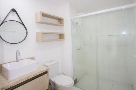 Banheiro de apartamento para alugar com 1 quarto, 34m² em Santo Amaro, São Paulo