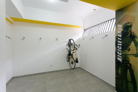 Apartamento para alugar com 24m², 1 quarto e sem vaga Apartamento para alugar com 24m², 1 quarto e sem vagaÁrea comum - Bicicletário