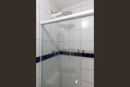 Banheiro de kitnet/studio à venda com 1 quarto, 33m² em Santa Ifigênia, São Paulo