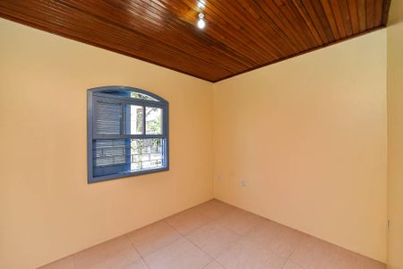 Quarto 1 de casa para alugar com 2 quartos, 88m² em Sarandi, Porto Alegre
